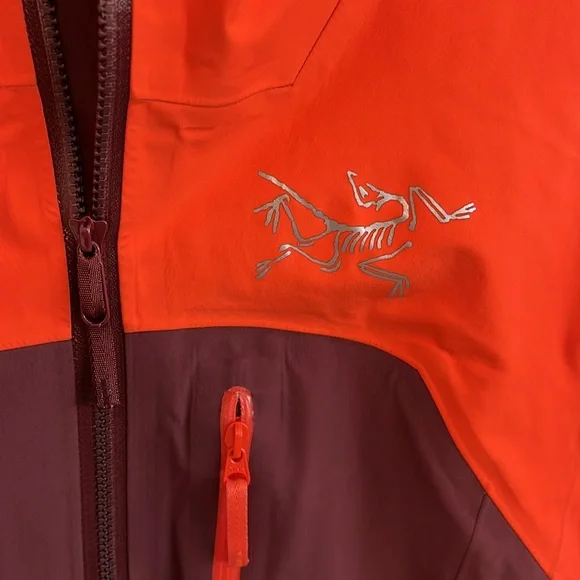 Arc’Teryx Sentinel Jacket